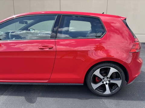 2016 Volkswagen Golf GTI S