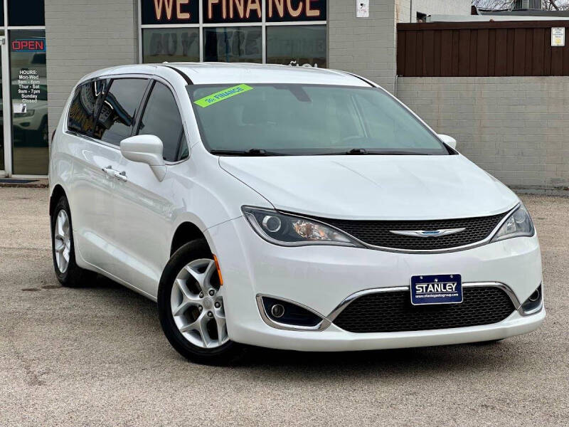 2018 Chrysler Pacifica for sale at Stanley Direct Auto in Mesquite TX