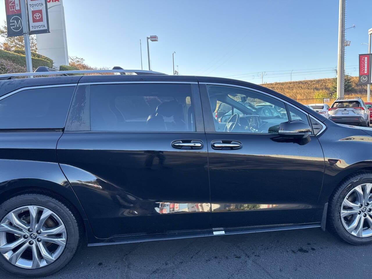 2022 Toyota Sienna for sale at Envision Toyota of Milpitas in Milpitas, CA