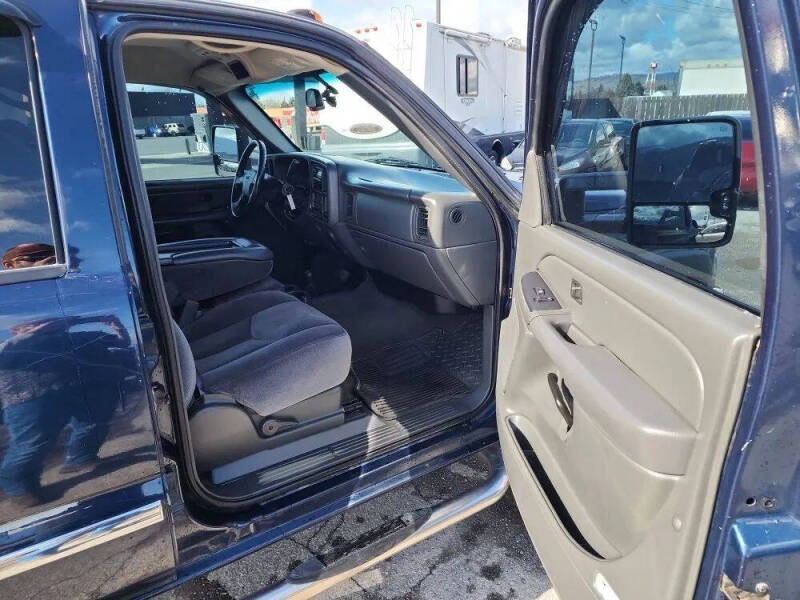 2006 GMC Sierra 2500HD