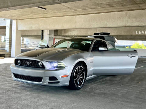 2013 Ford Mustang GT Premium