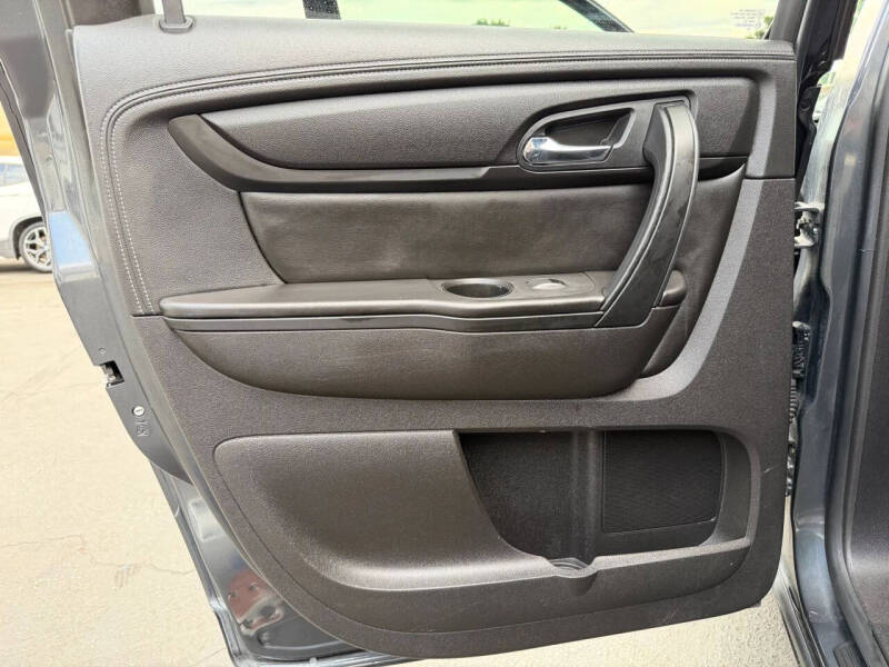 2014 GMC Acadia SLE-2