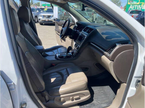 2016 GMC Acadia Denali