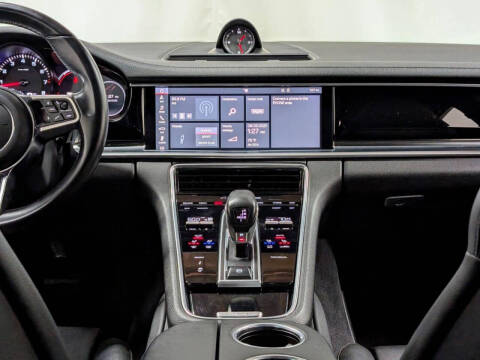 2020 Porsche Panamera
