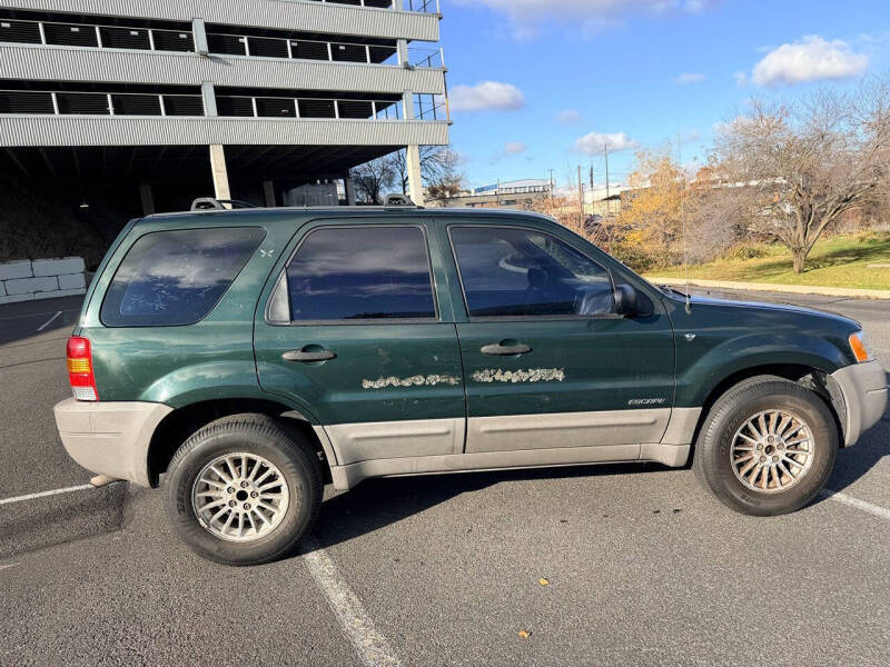 2002 Ford Escape XLS Choice