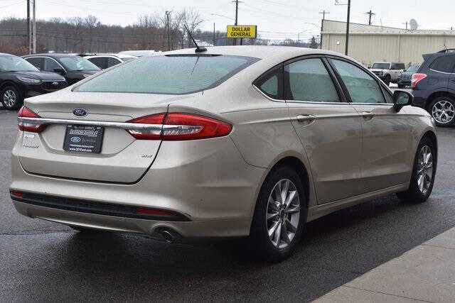 2017 Ford Fusion SE