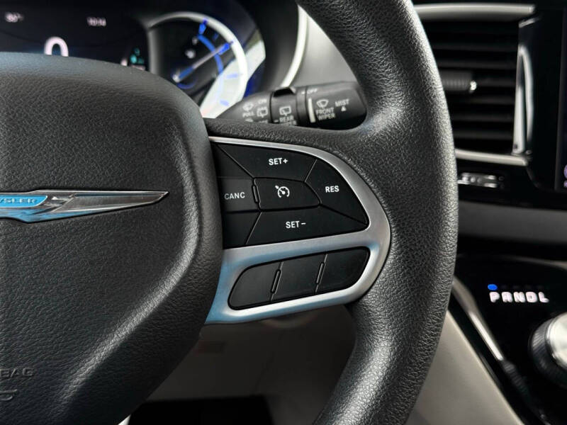 2018 Chrysler Pacifica Hybrid Touring Plus