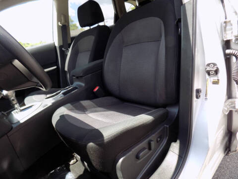 2013 Nissan Rogue SV