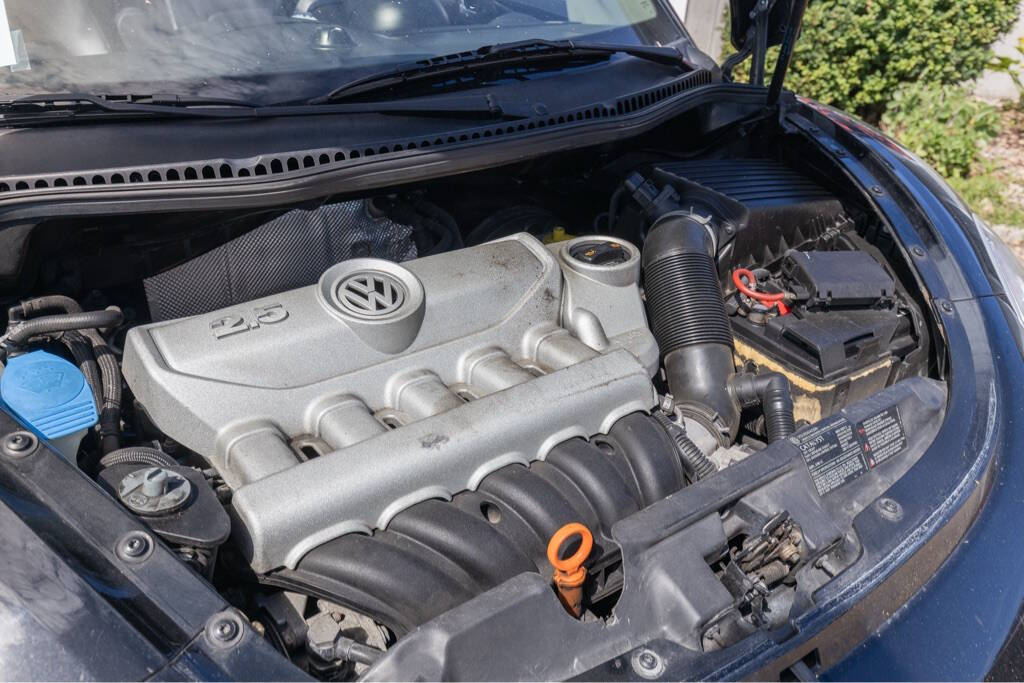 2008 Volkswagen New Beetle Convertible 62