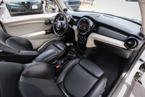 2016 MINI Hardtop 2 Door Cooper