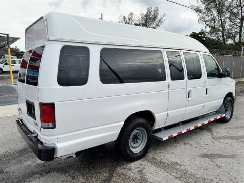 2013 Ford E-Series E-150