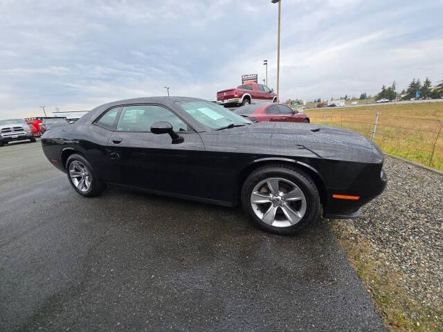 2017 Dodge Challenger SXT