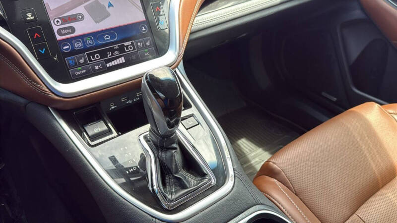 2020 Subaru Outback Touring XT