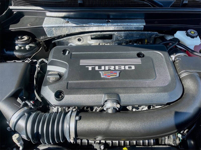 2025 Cadillac XT4 Sport