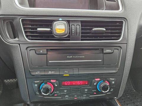 2012 Audi Q5 3.2 quattro Premium Plus