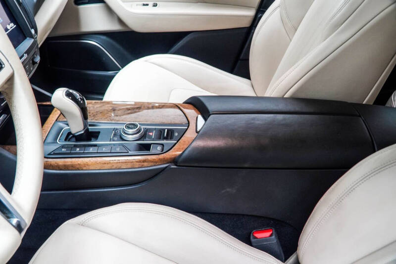 2017 Maserati Levante