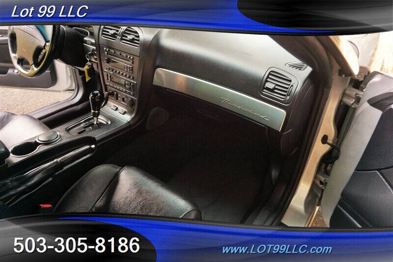 2004 Ford Thunderbird Deluxe