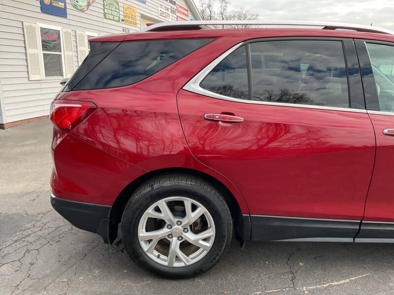 2019 Chevrolet Equinox null photo 10