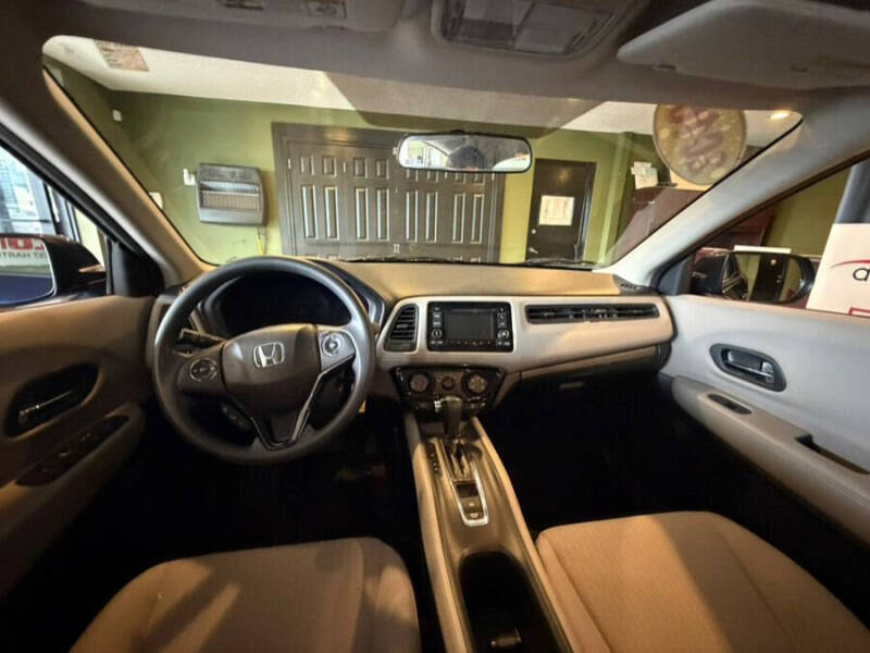 2016 Honda HR-V LX