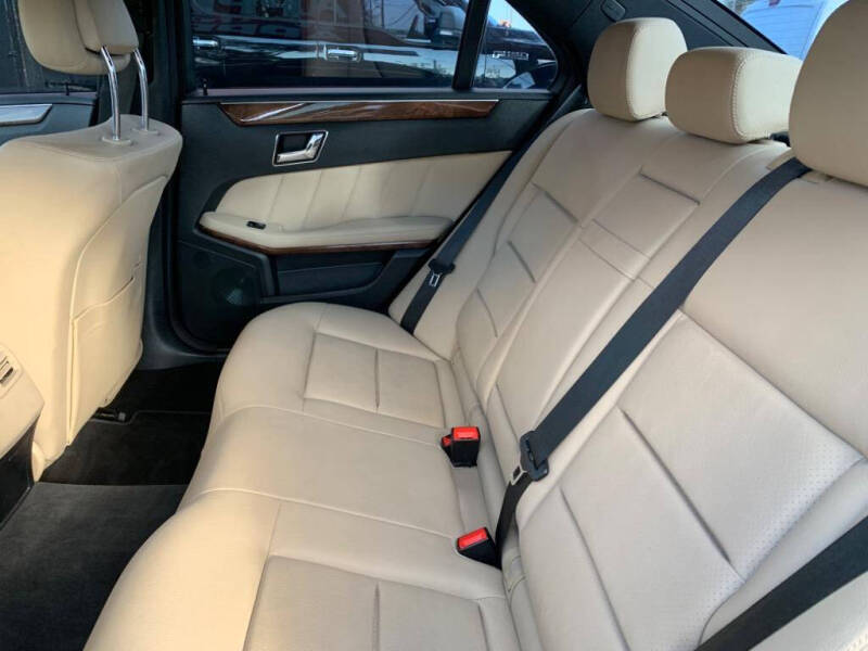 2011 Mercedes-Benz E-Class