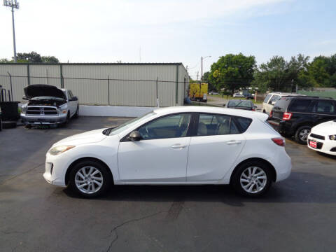 2012 Mazda MAZDA3 for sale at Cars Unlimited Inc in Lebanon TN