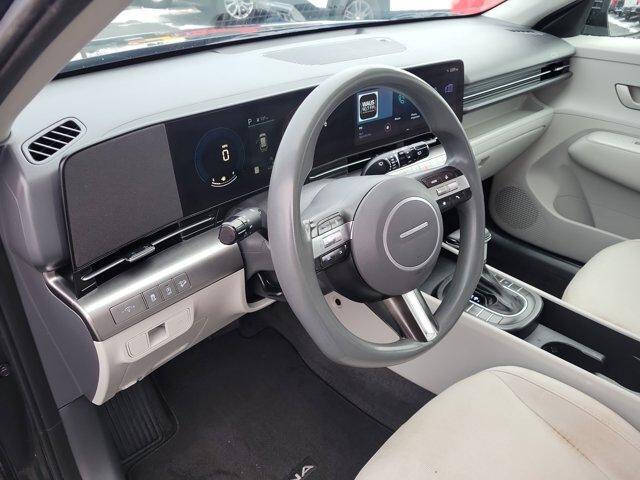 2025 Hyundai Kona SE