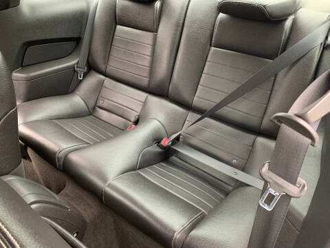 2012 Ford Mustang V6 Premium