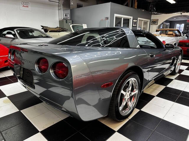 2004 Chevrolet Corvette
