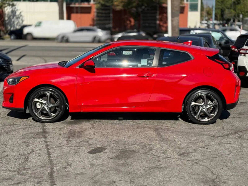 2019 Hyundai Veloster