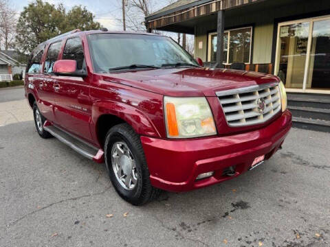 2004 Cadillac Escalade ESV Platinum Edition