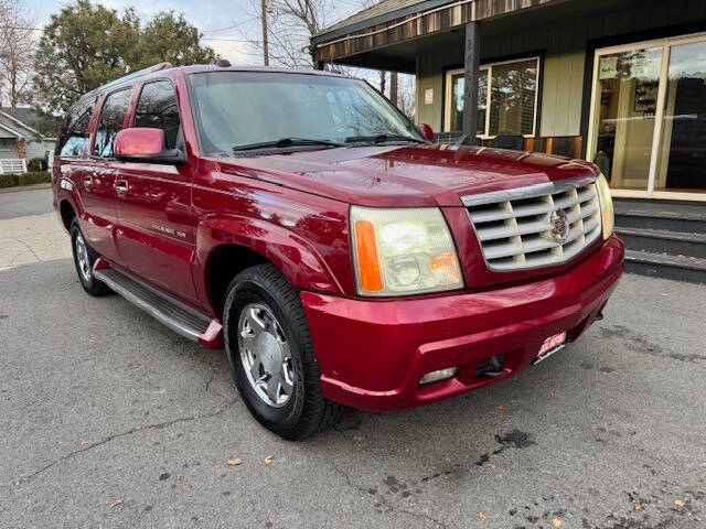 2004 Cadillac Escalade ESV Platinum Edition