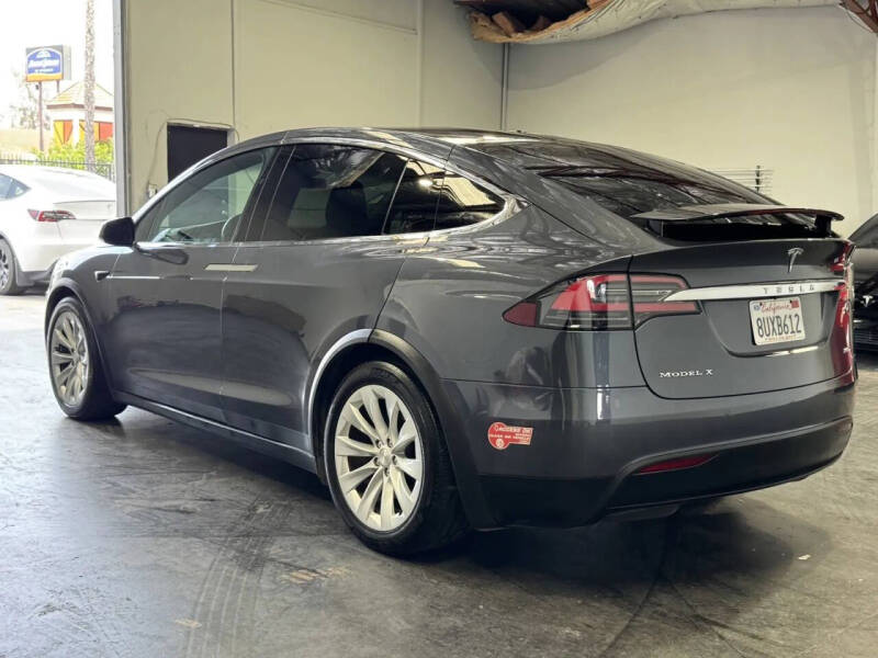 2017 Tesla Model X