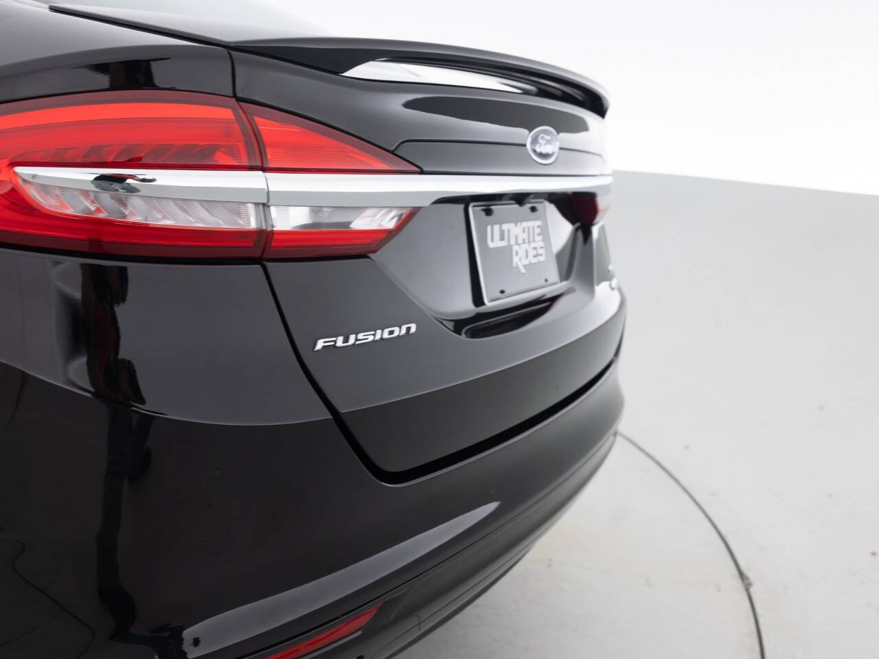 Used Car 2017 Ford Fusion  Se Awd 4dr Sedan For Sale Under $10,000 In Coal City, Illinois