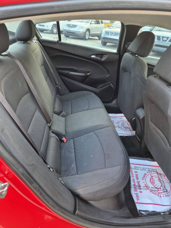 2017 Chevrolet Cruze LT Auto