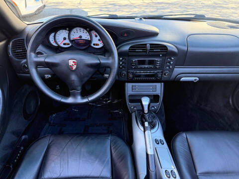 2004 Porsche 911 Carrera 4S