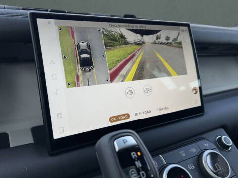 2025 Land Rover Defender 90 P300 S