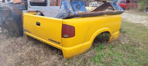 2004 Chevrolet S-10 for sale at COLLECTABLE-CARS LLC in Nacogdoches TX