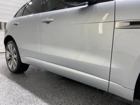 2020 Jaguar F-PACE S