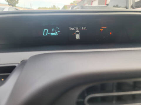 2014 Toyota Prius c Three