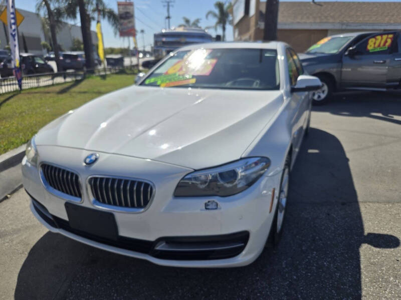 2014 BMW 5 Series 528i