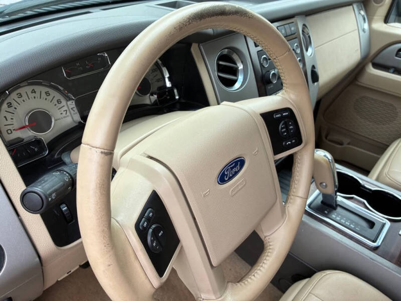 2012 Ford Expedition XLT