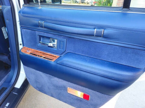 1994 Lincoln Town Car Executive