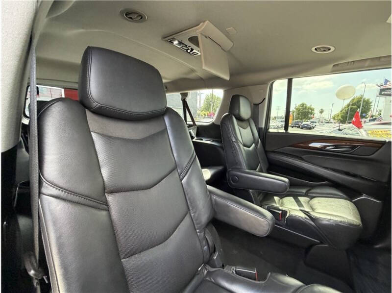 2019 Cadillac Escalade ESV Premium Luxury