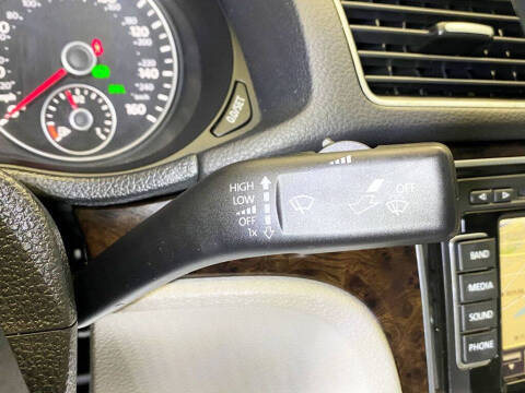 2014 Volkswagen Passat 2.0L TDI SEL Premium