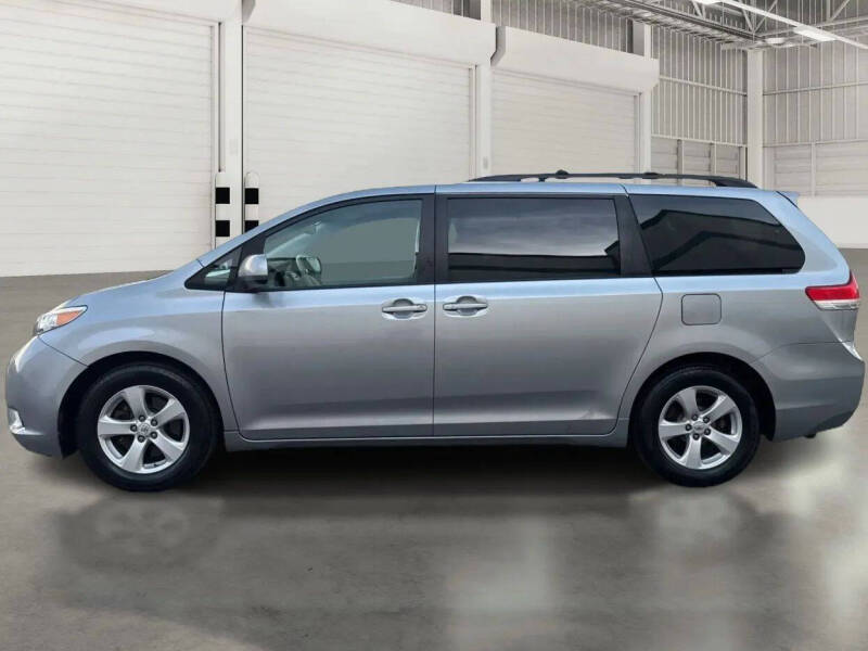 2011 Toyota Sienna