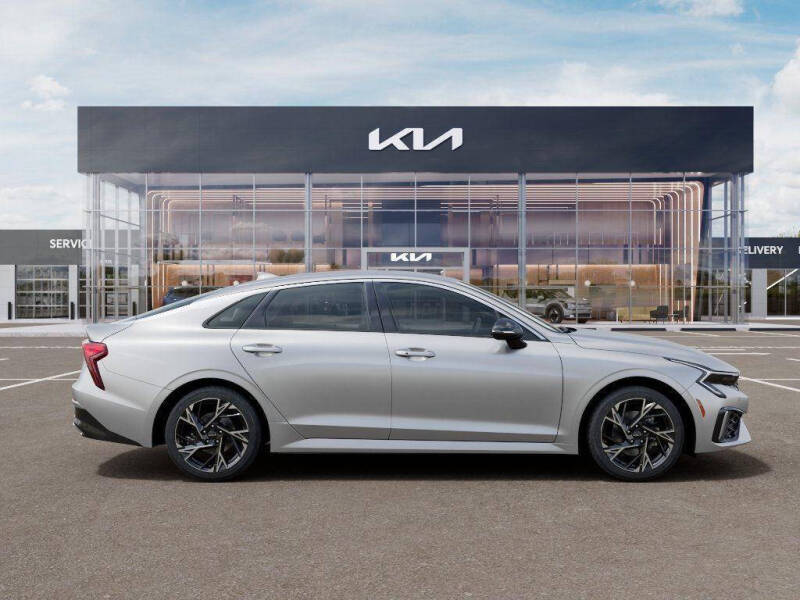 2026 Kia K5