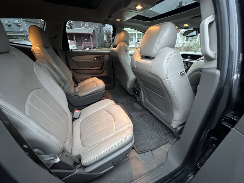 2014 Chevrolet Traverse LTZ