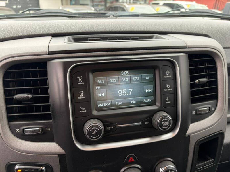 2017 RAM 1500 Express