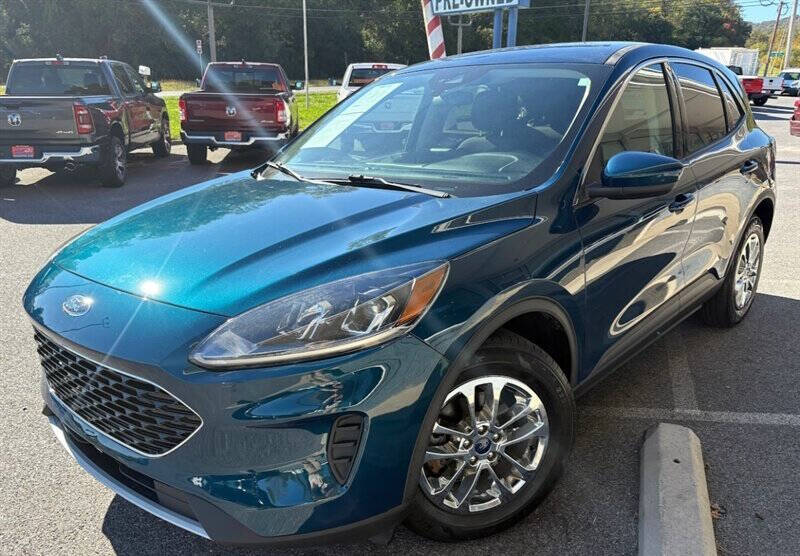 2020 Ford Escape SE