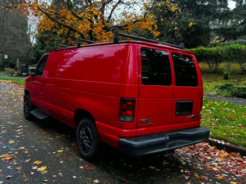 2013 Ford E-Series E-150
